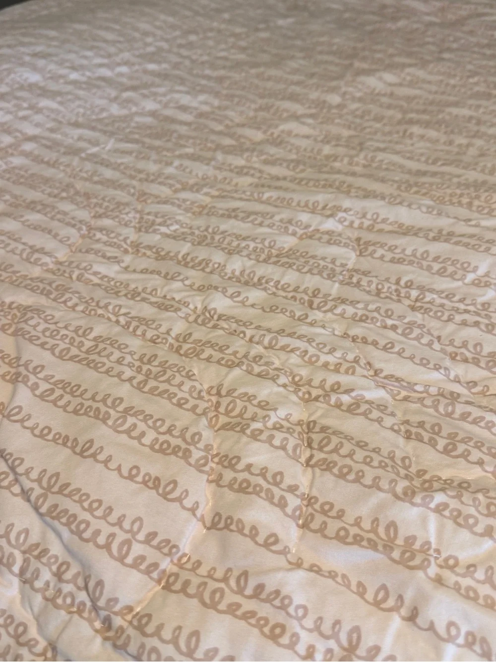 Pottery Barn Kids Heritage Rainbows wholecloth Quit Queen Size Comforter